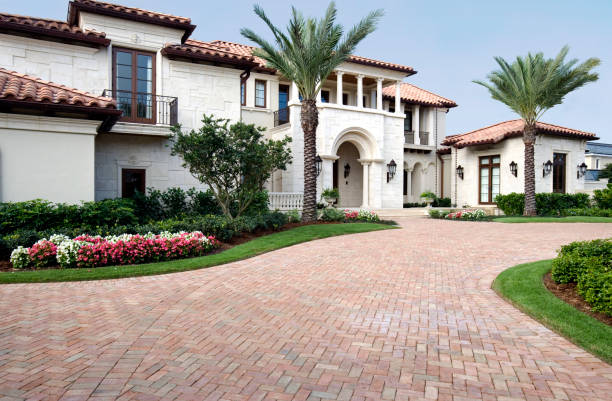 Best Custom Driveway Pavers  in Leland, MS